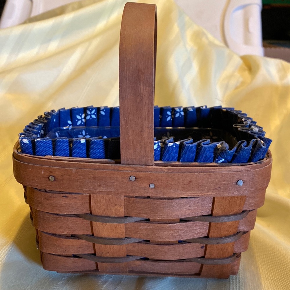 Longaberger 1989 Basket